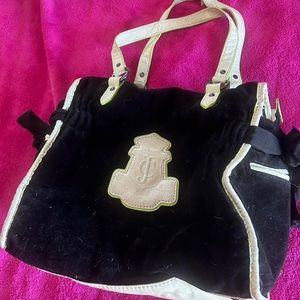 JUICY COUTURE HOBO BAG